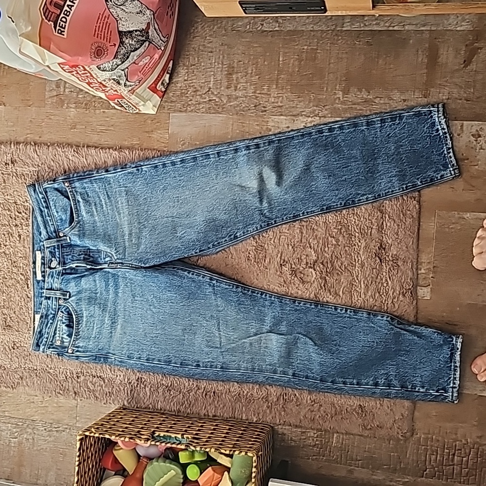 Levis jeans